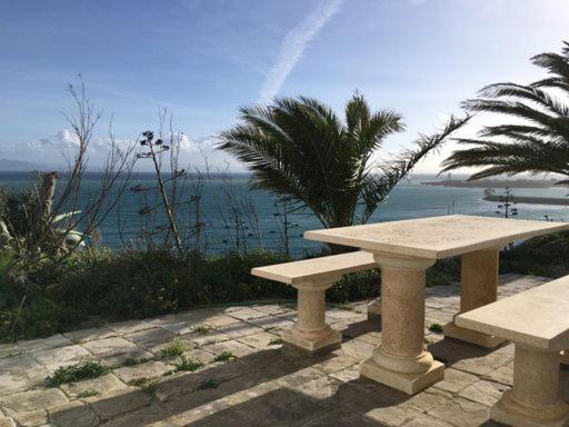 Floating House Tarifa Hotel Exterior photo